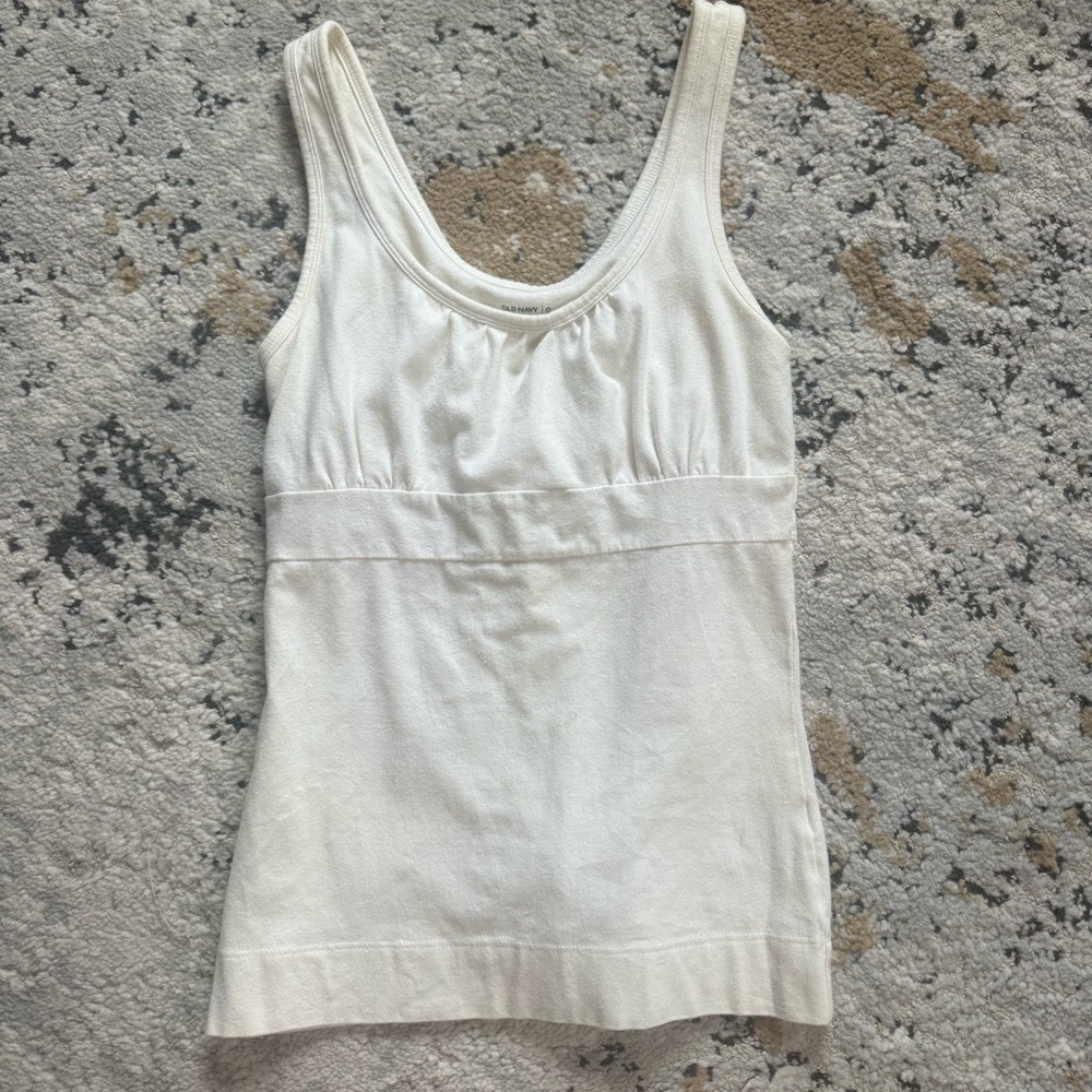 Women's Assorted Tank Tops With Built In Bra - Picture 5 of 16
